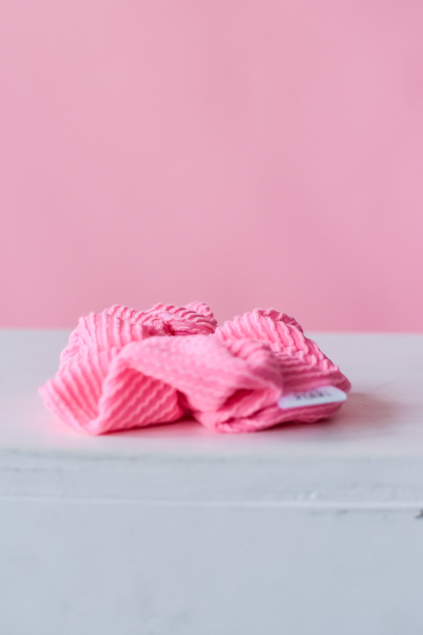 Kasie Bubblegum Pink Ribbed Regular Scrunchy