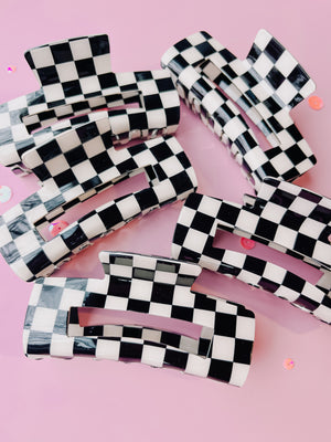 Black White Checkered Medium Rectangle Claw Clip