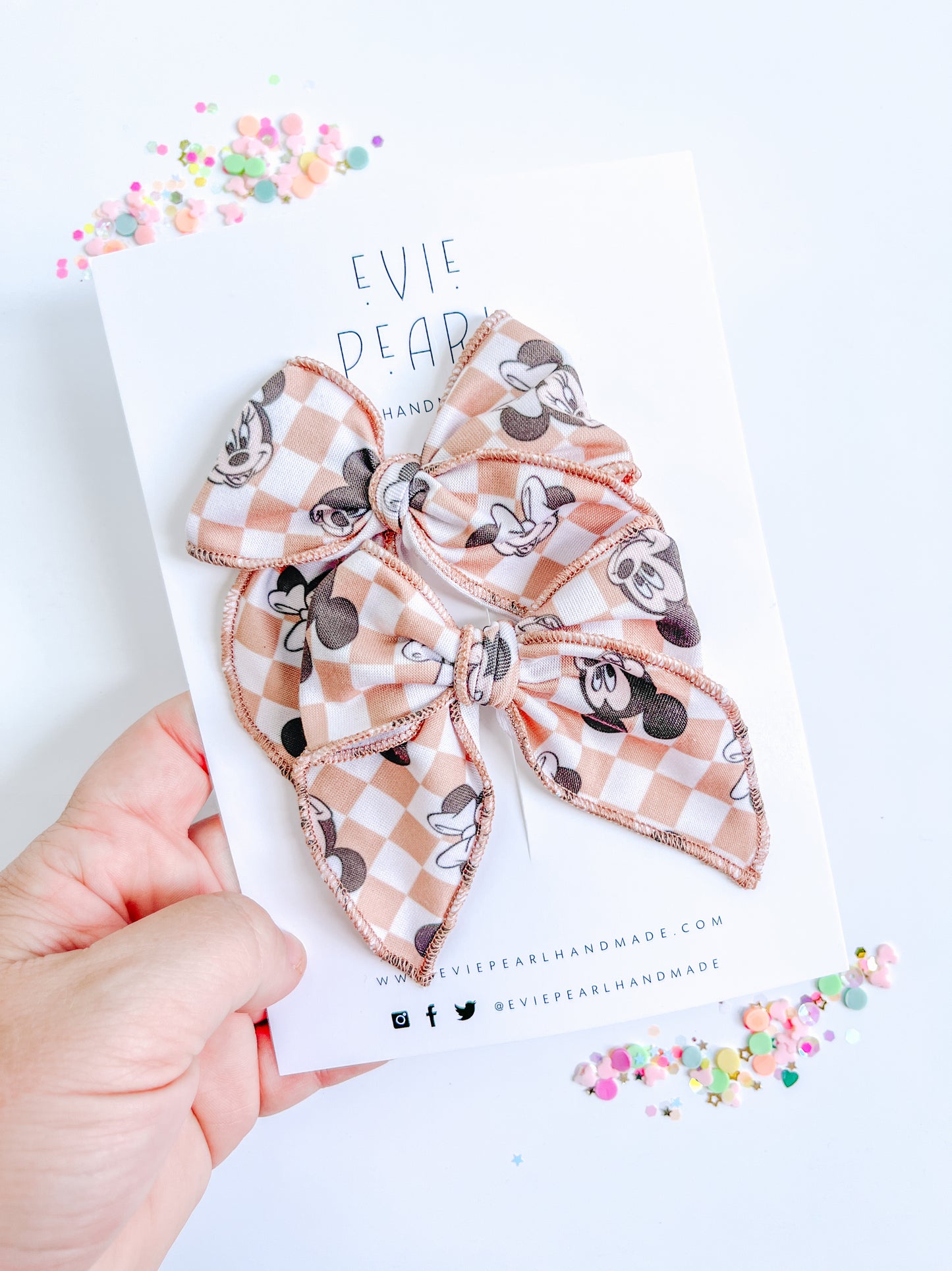 Tan Mouse Checkered Pigtail Bows
