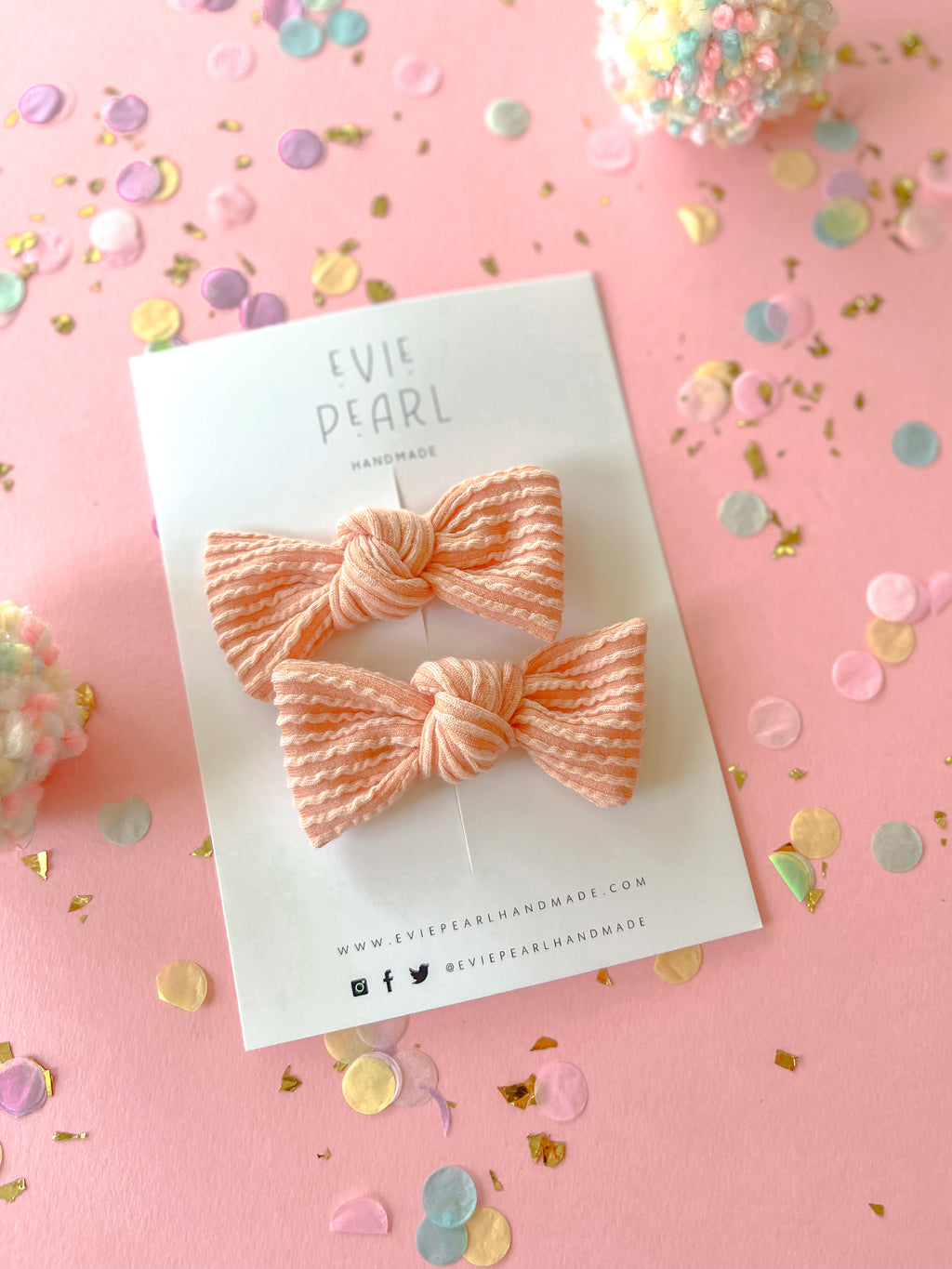 Peach Ribbed Knot Bow Pigtails