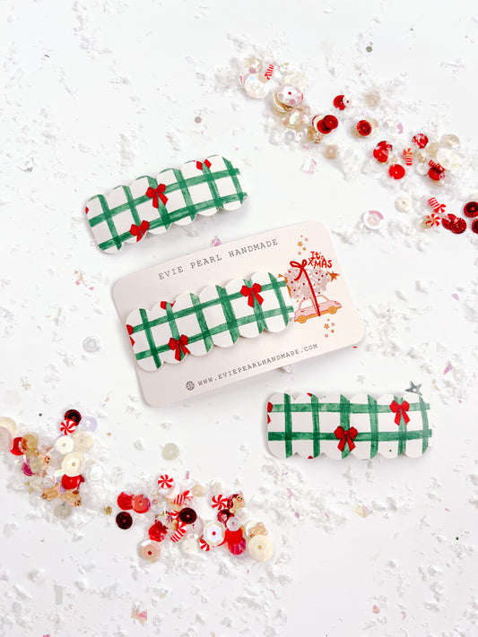 Green Plaid Red Bows Single Snap Clip