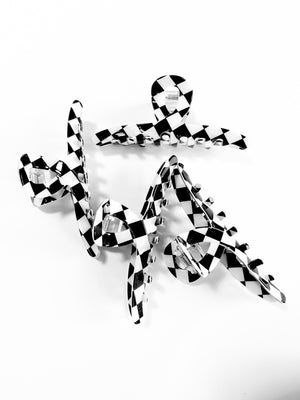 Black White Checkered Claw Clips