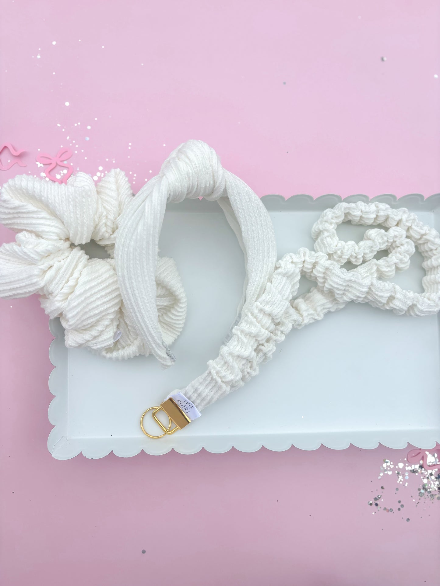 White Ribbed Teacher Gift Set- Lanyard| Knotted Headband| Scrunchie