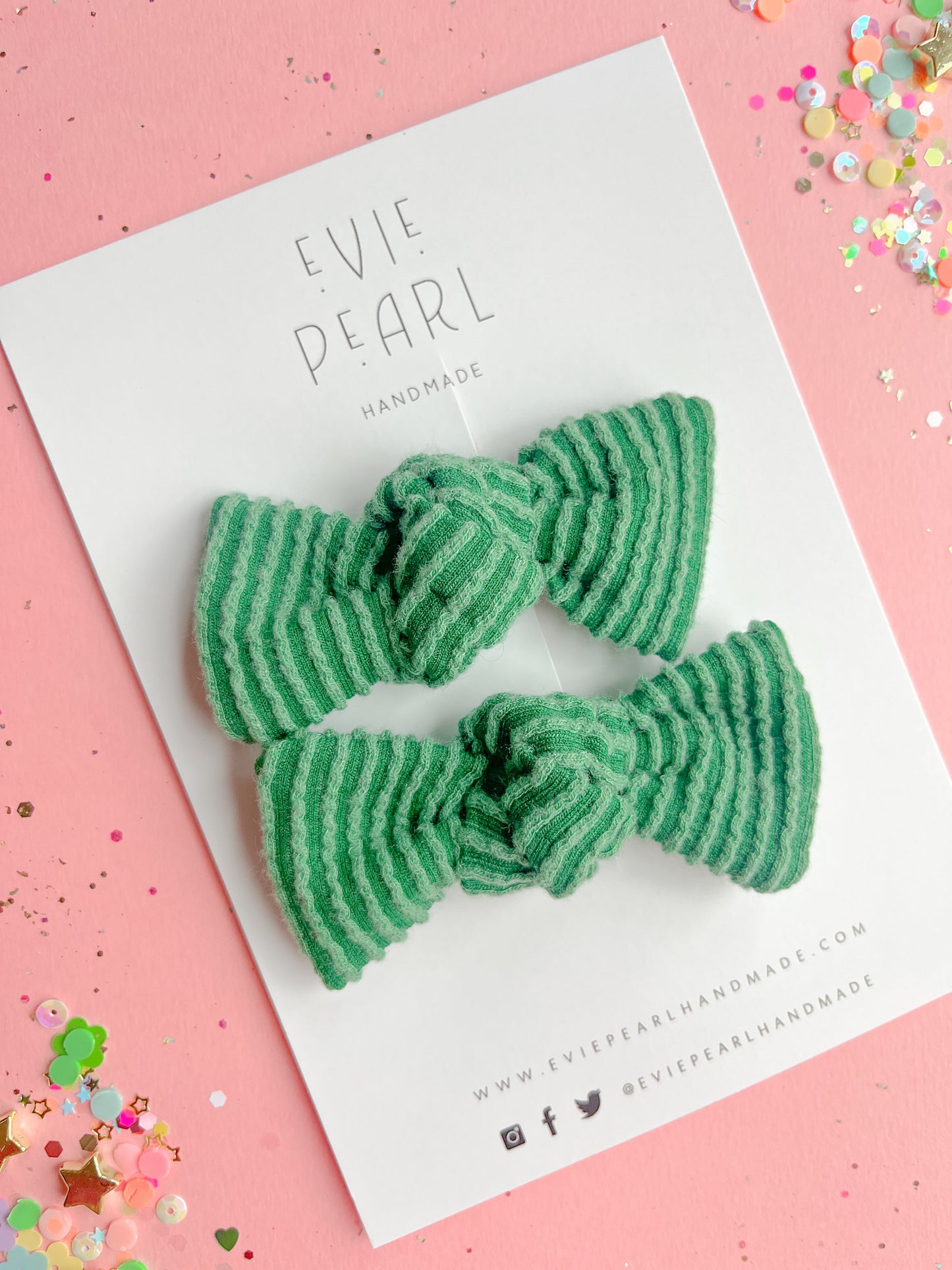 Kelly Green Ribbed Knot Bow Pigtail Set