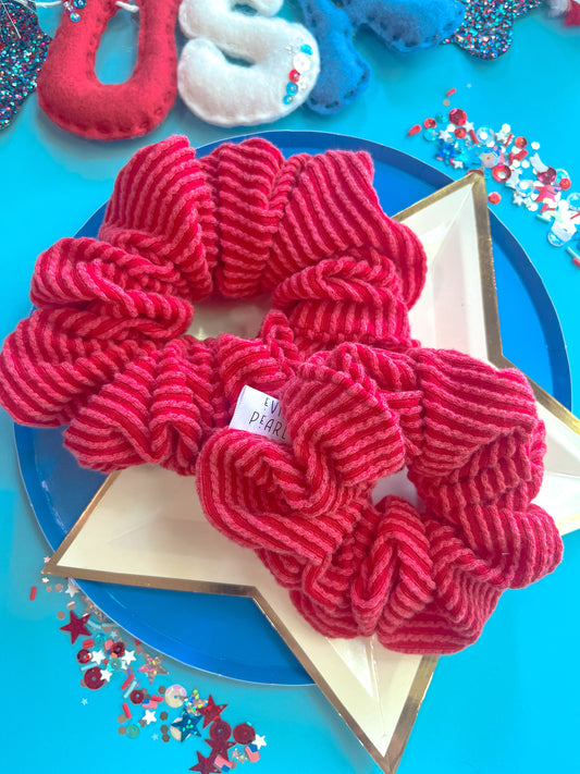 Red Ribbed Scrunchy