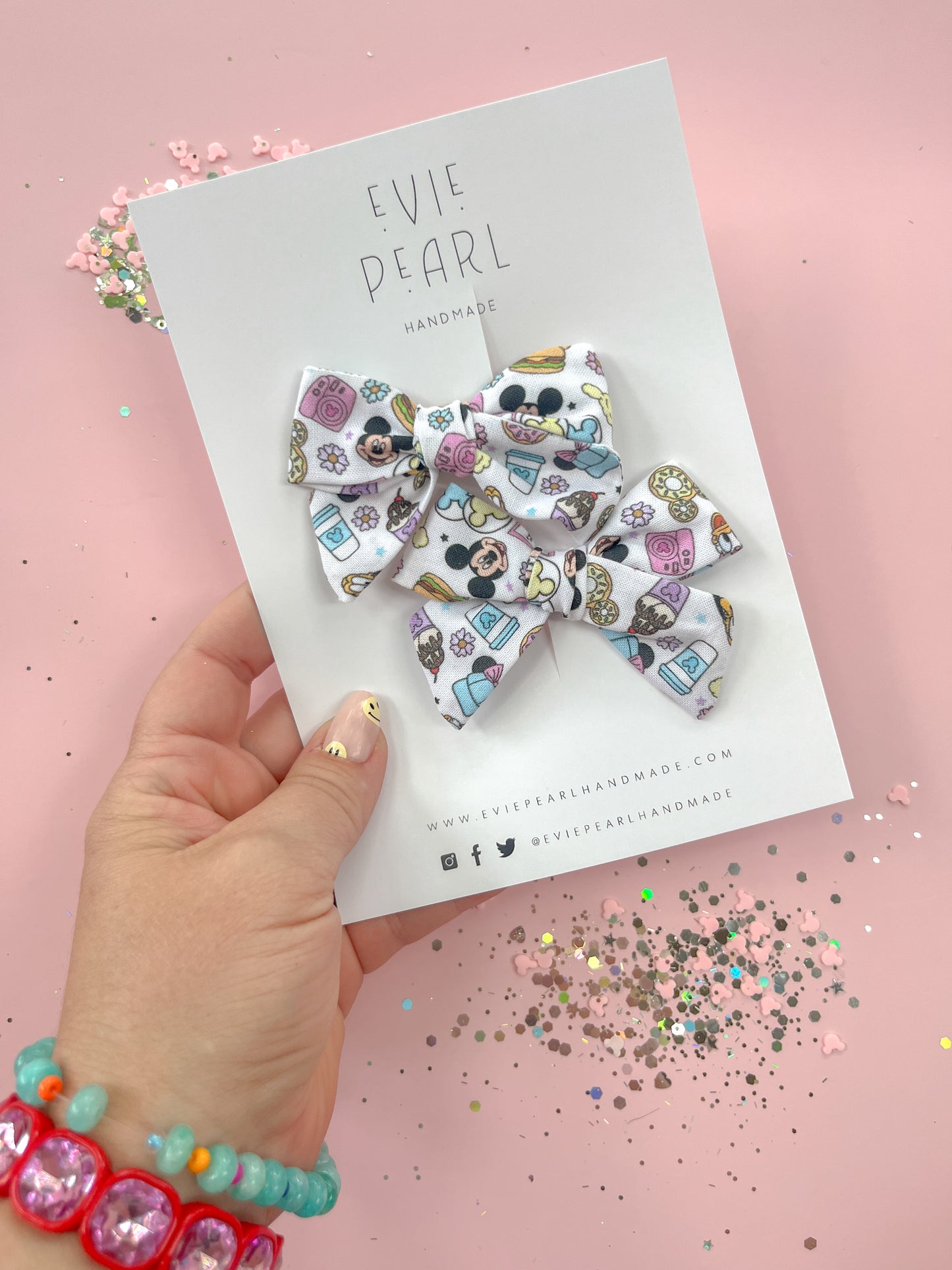 Mickey Snacks Small Pinwheel Pigtails