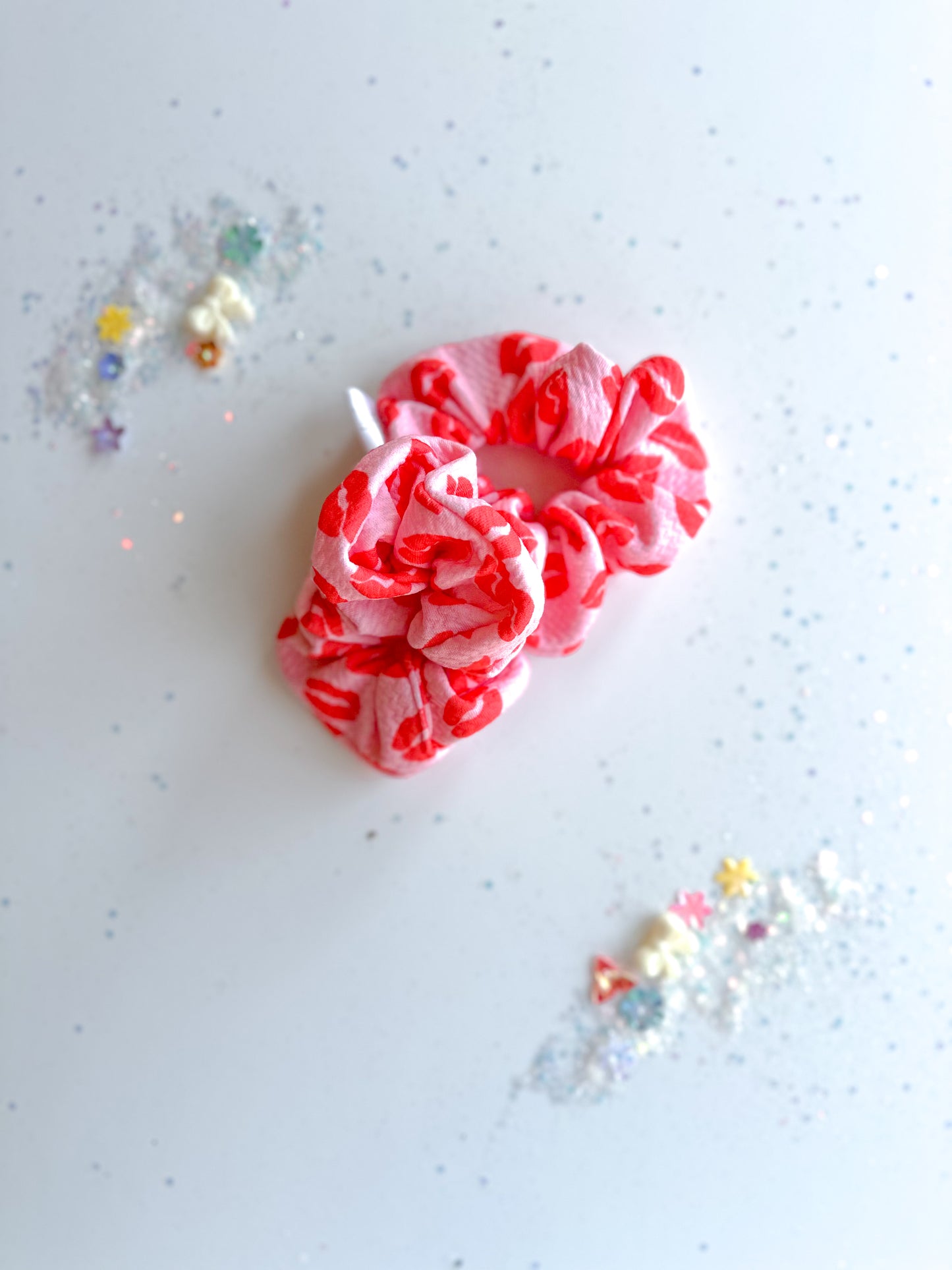 Pink Lips Girls scrunchy