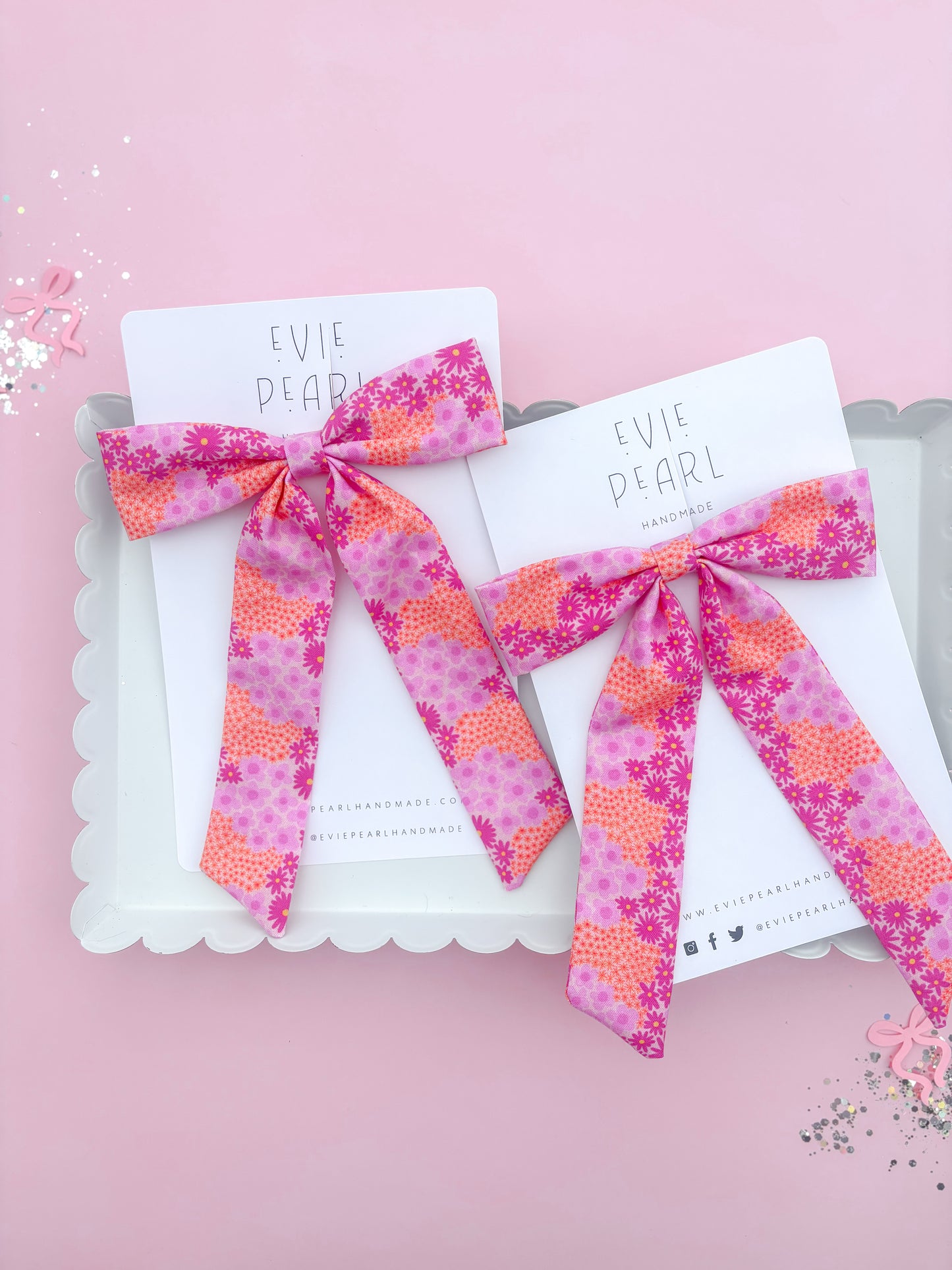 Pink & Orange Daisy Longtailed Bow