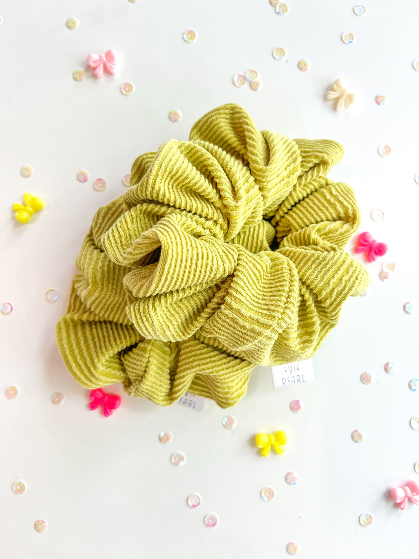 Lime Ribbed Oversized Scrunchy