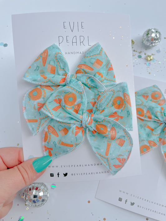 Showgirl Small Pigtail Bow Set