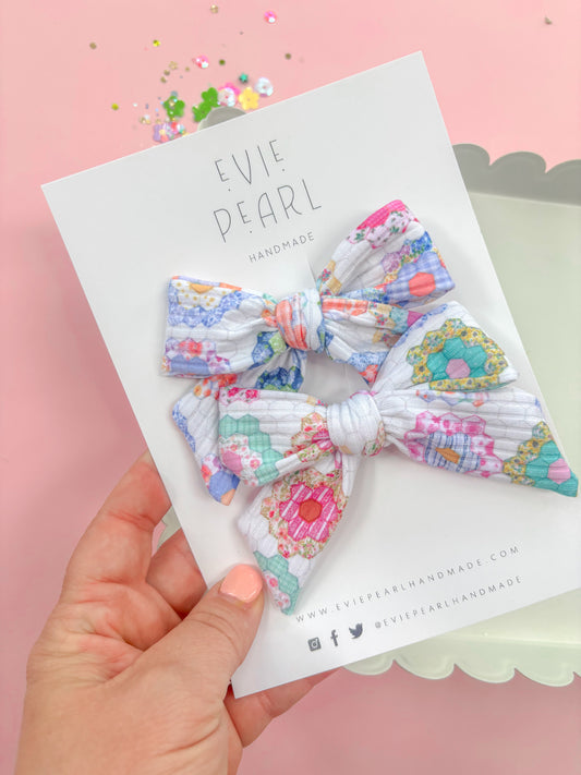 Heirloom Daisy Patchwork Medium Pigtail Set