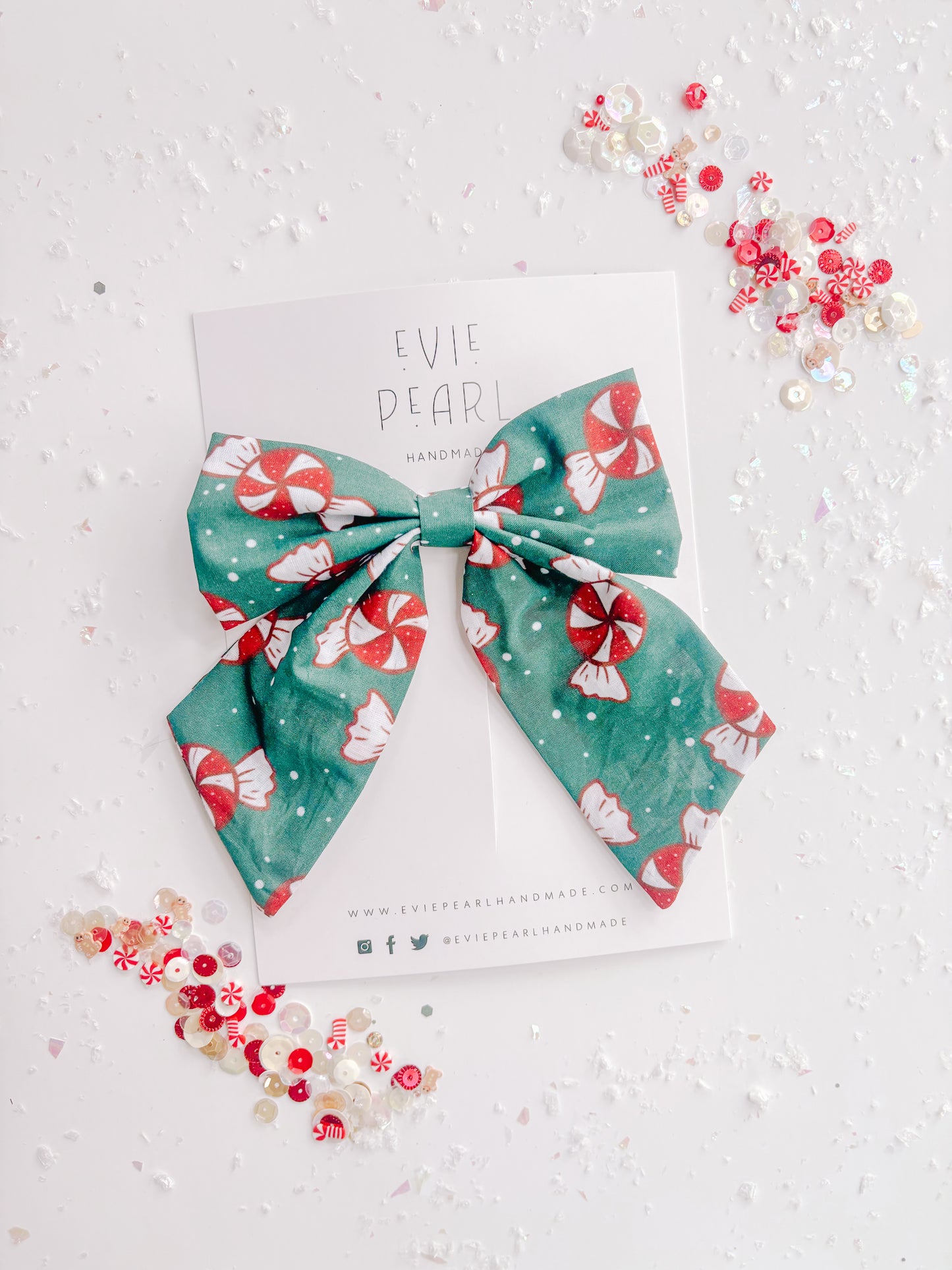 Green Peppermint Medium Sailor Bow