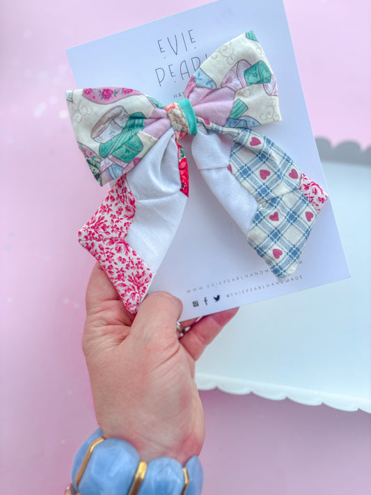 Vintage Heirloom Medium Sailor Hair Bow