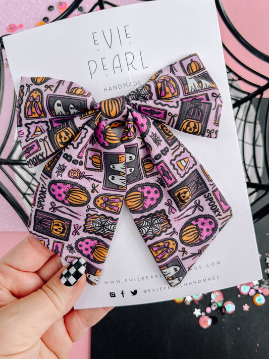 Ghost Pumpkin Frames Medium Sailor Bow