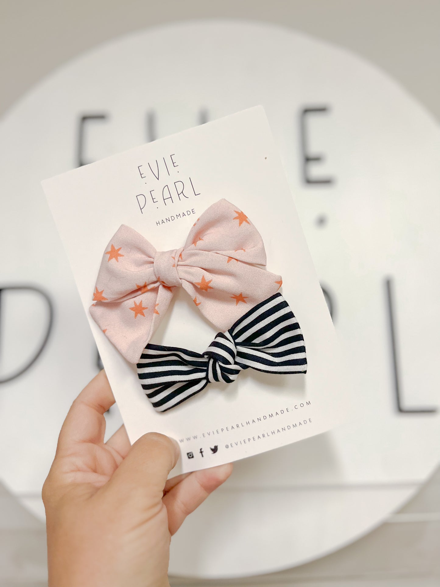 Pink| Orange Star Medium Pinwheel Bow with B&W striped knot bow set