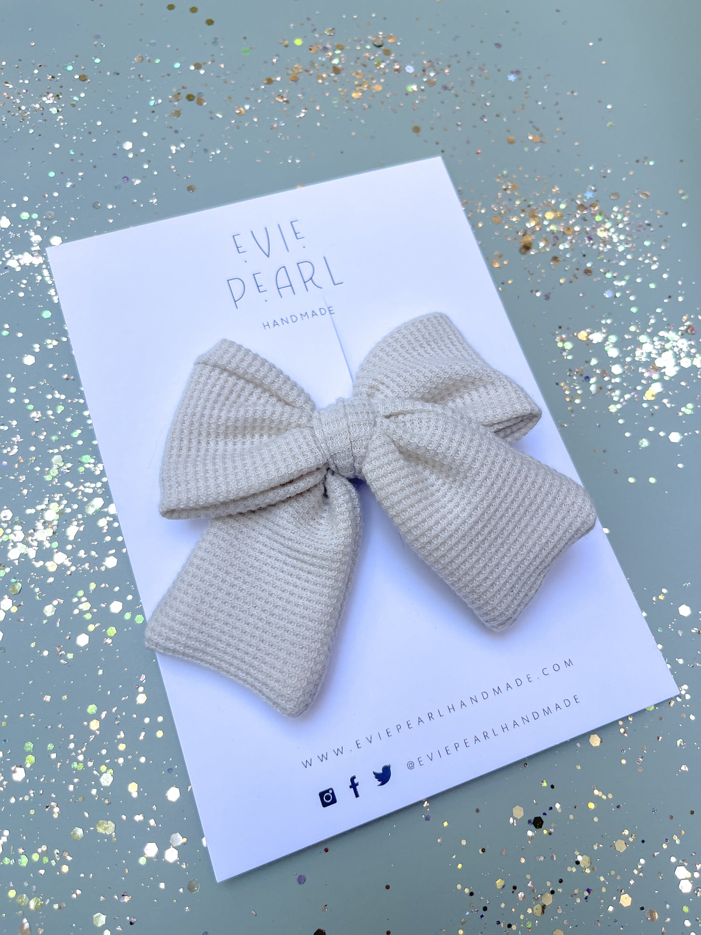 Cream Waffle Large Chunky Bow