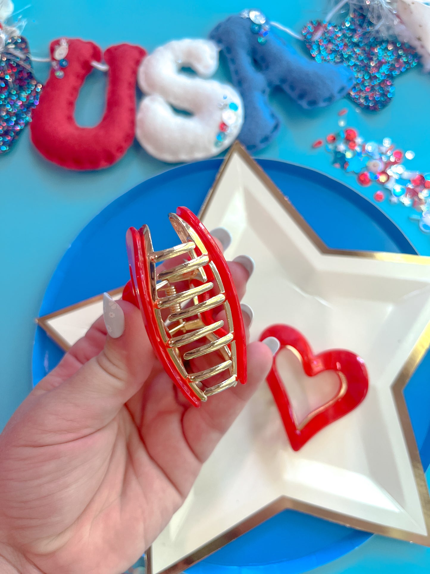 Red Heart Claw Clip