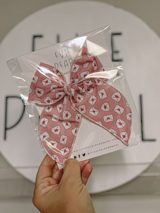 Oversized Love Notes Bow