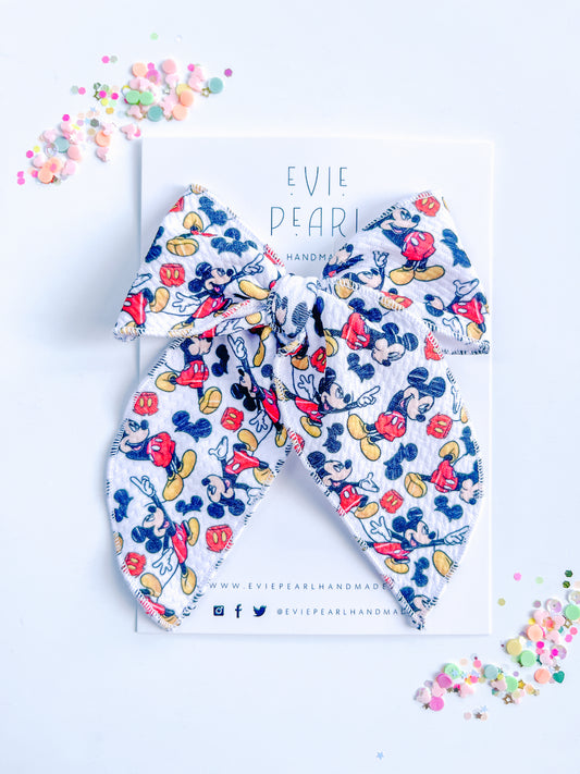 Red Classic Mouse Oversized Bow