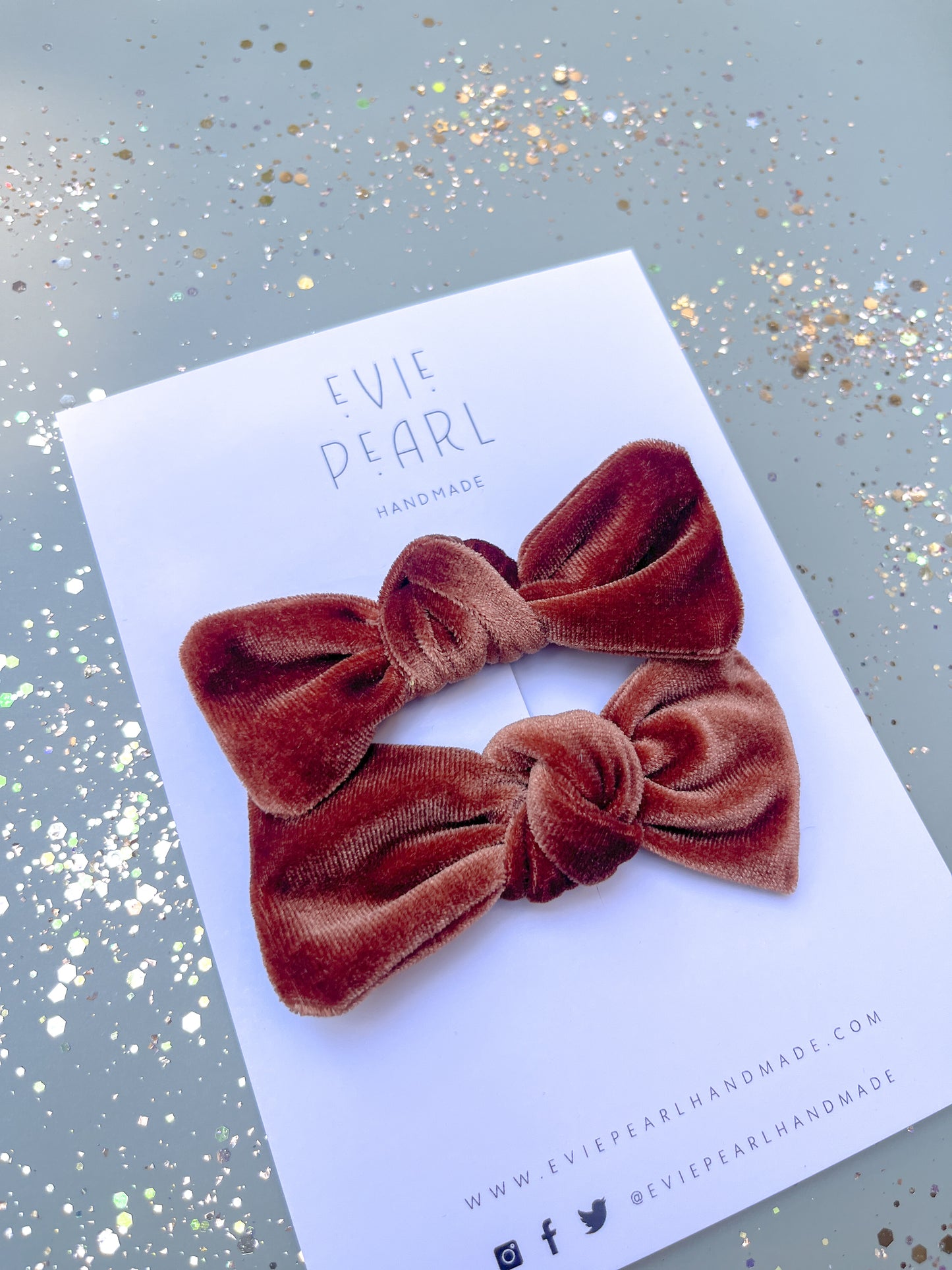 Chocolate Velvet Knot Bow Pigtails
