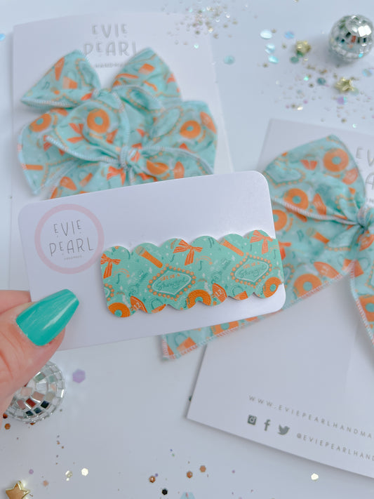 Showgirl Single Snap Clip Barrette