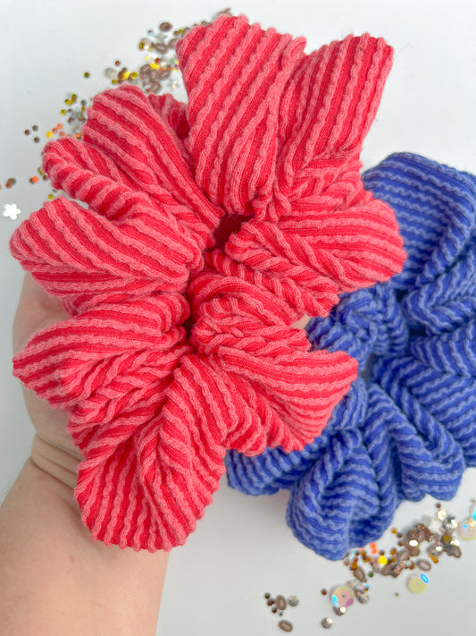 KU Ribbed Oversized Scrunchy