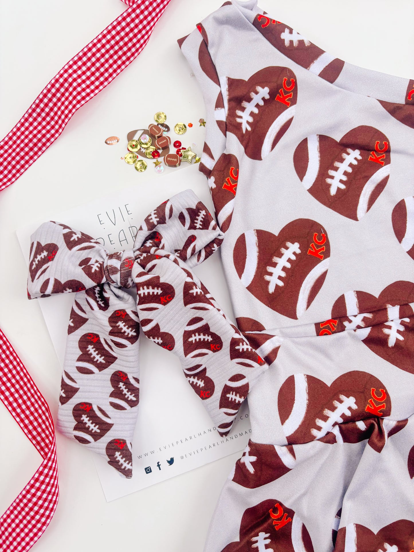 Football Hearts KC XL Pinwheel Bow