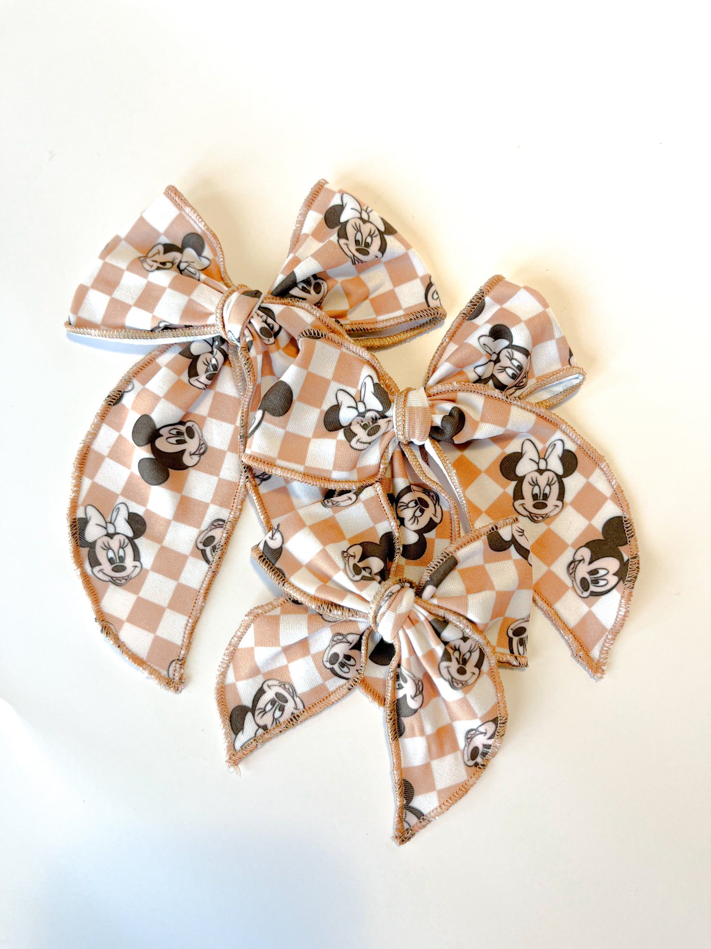 Tan Checkered Modern Mouse Bow