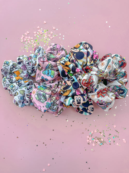 Oversized Scrunchy