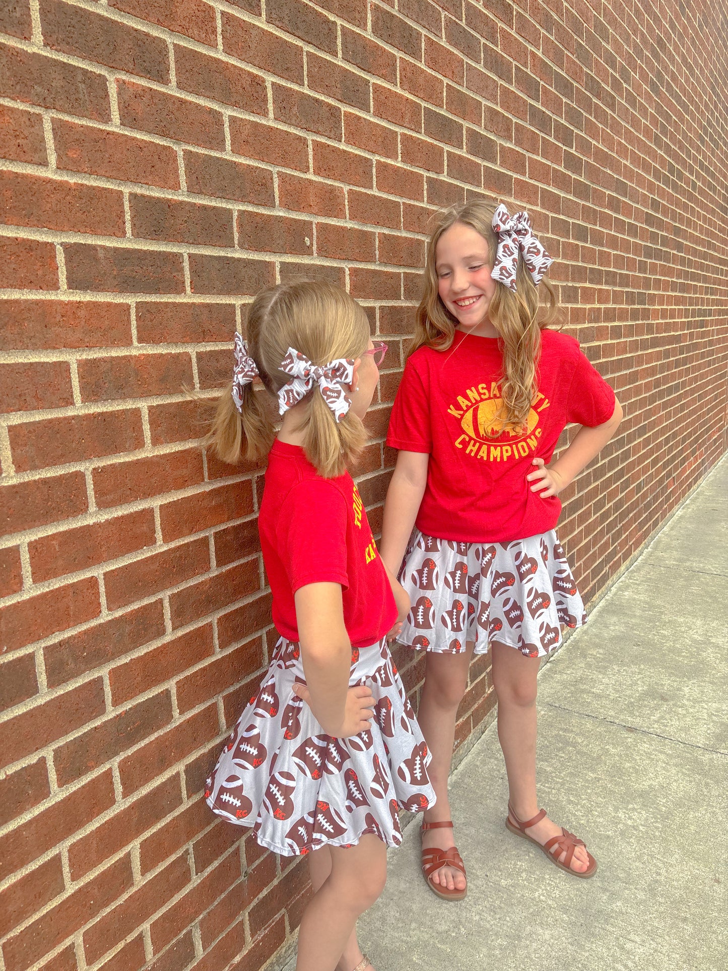 Football Hearts KC Medium Pigtails