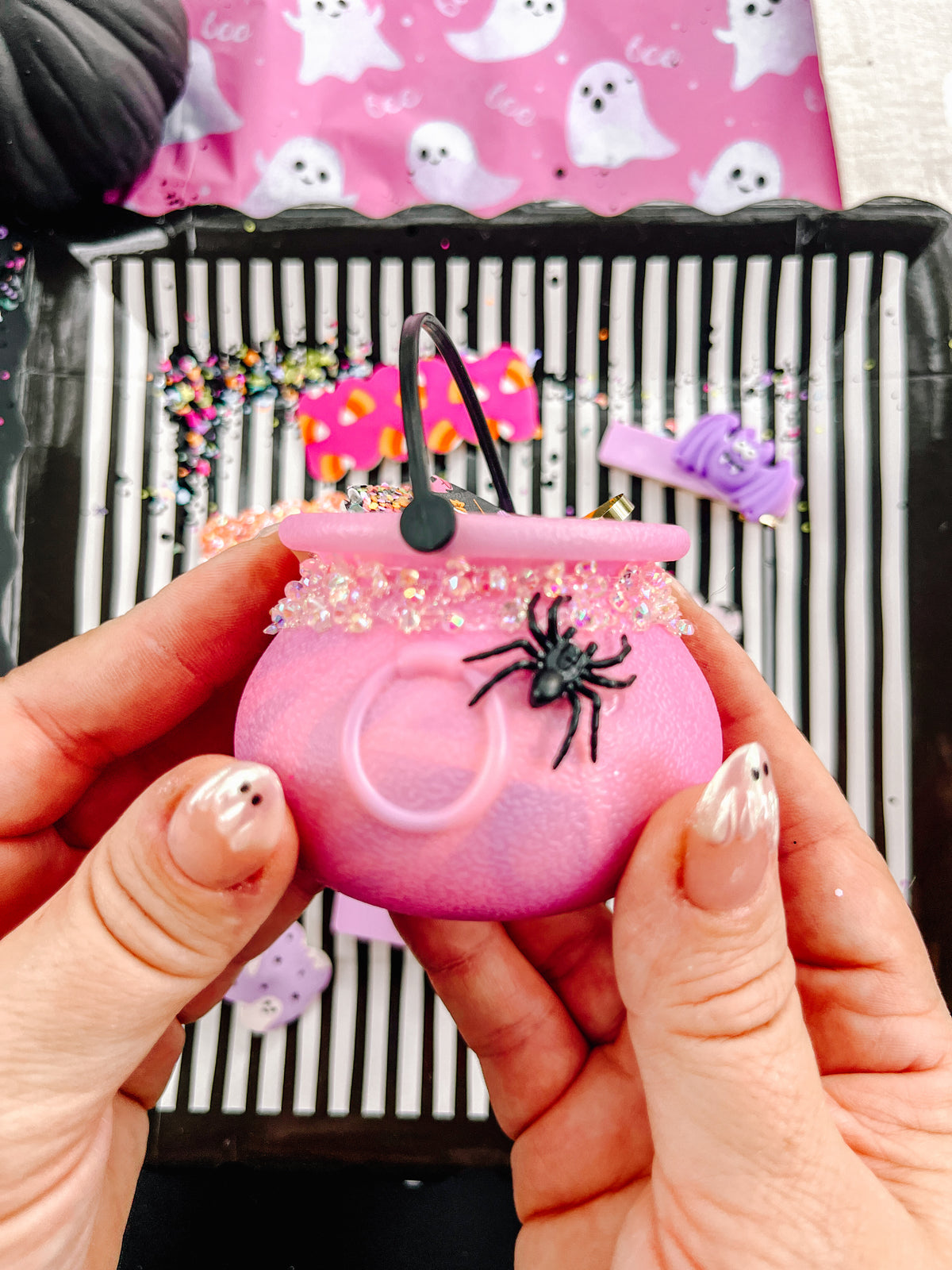 Mini Pink Spider Glitter Cauldron Filled With Snap Clips