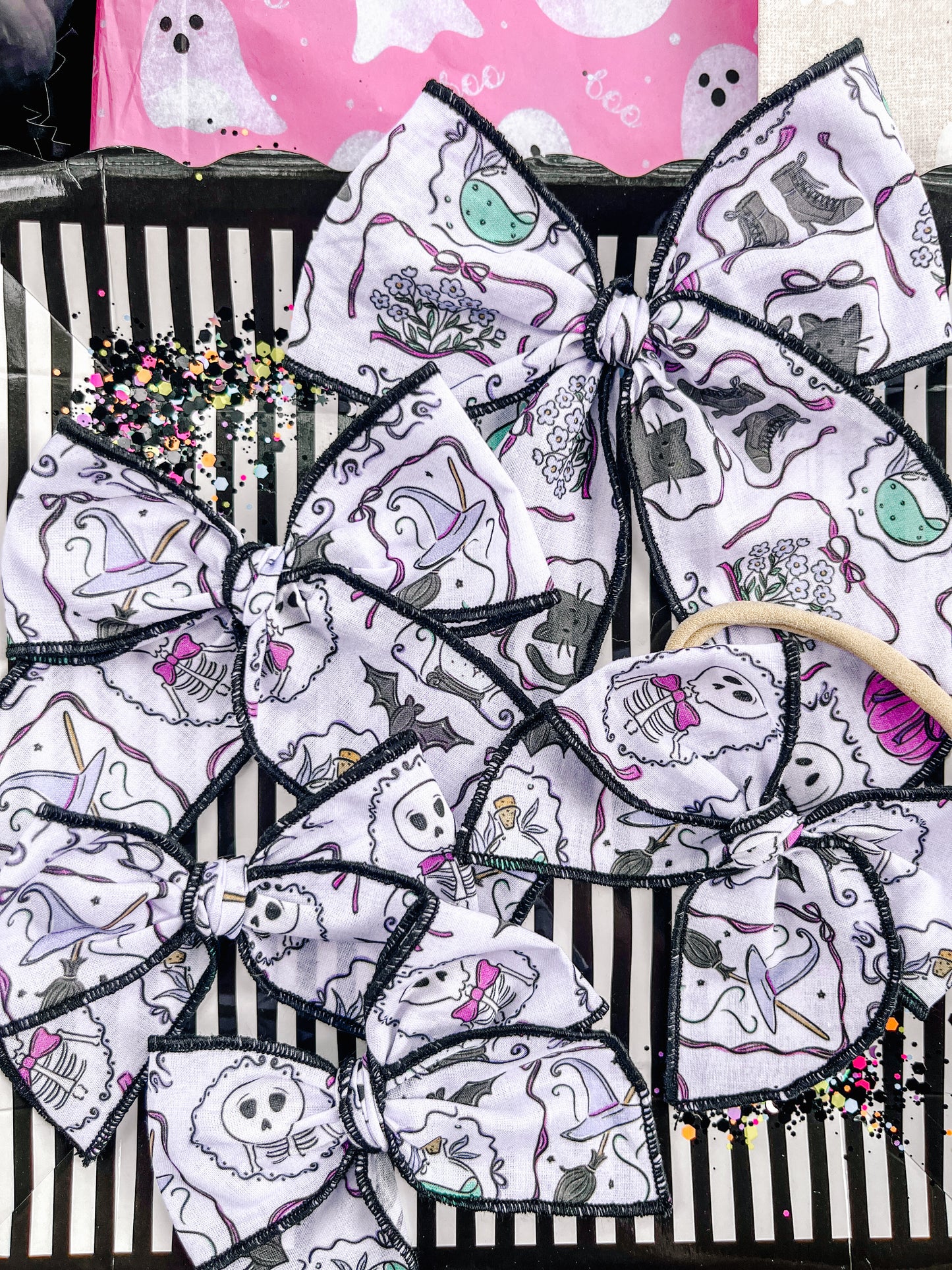 Ghostie Skully Frames Hair Bow