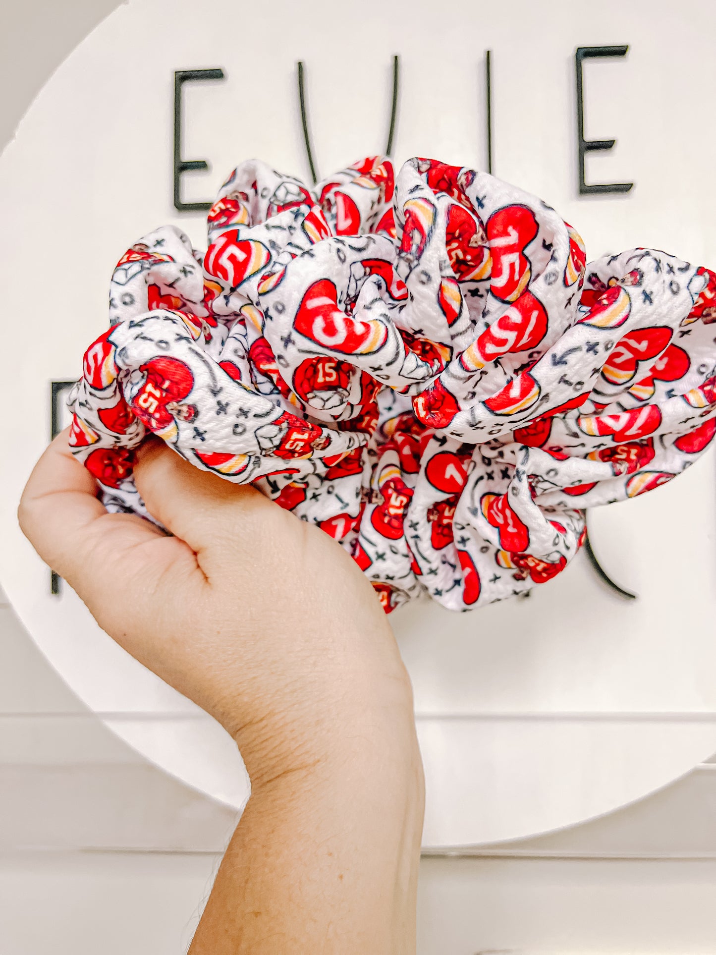 Mahomes 15 Heart Oversized Scrunchy