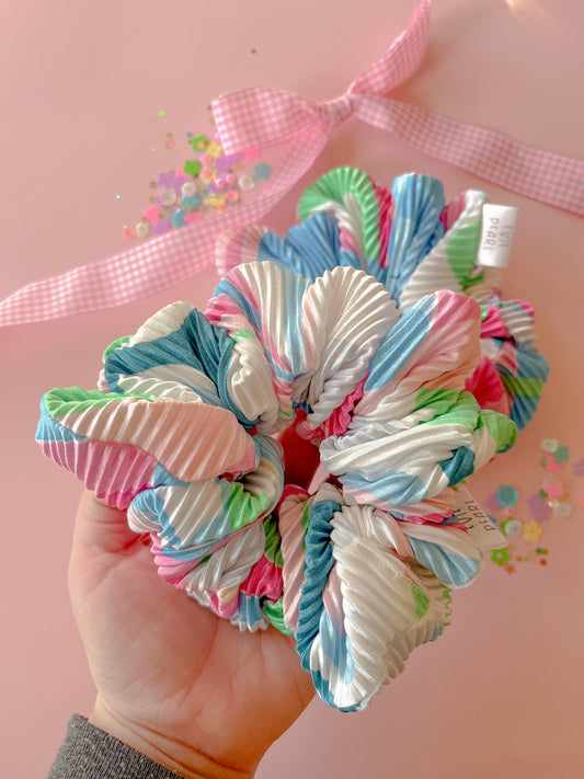 Color Me Pretty Crinkle Oversized Scrunchy