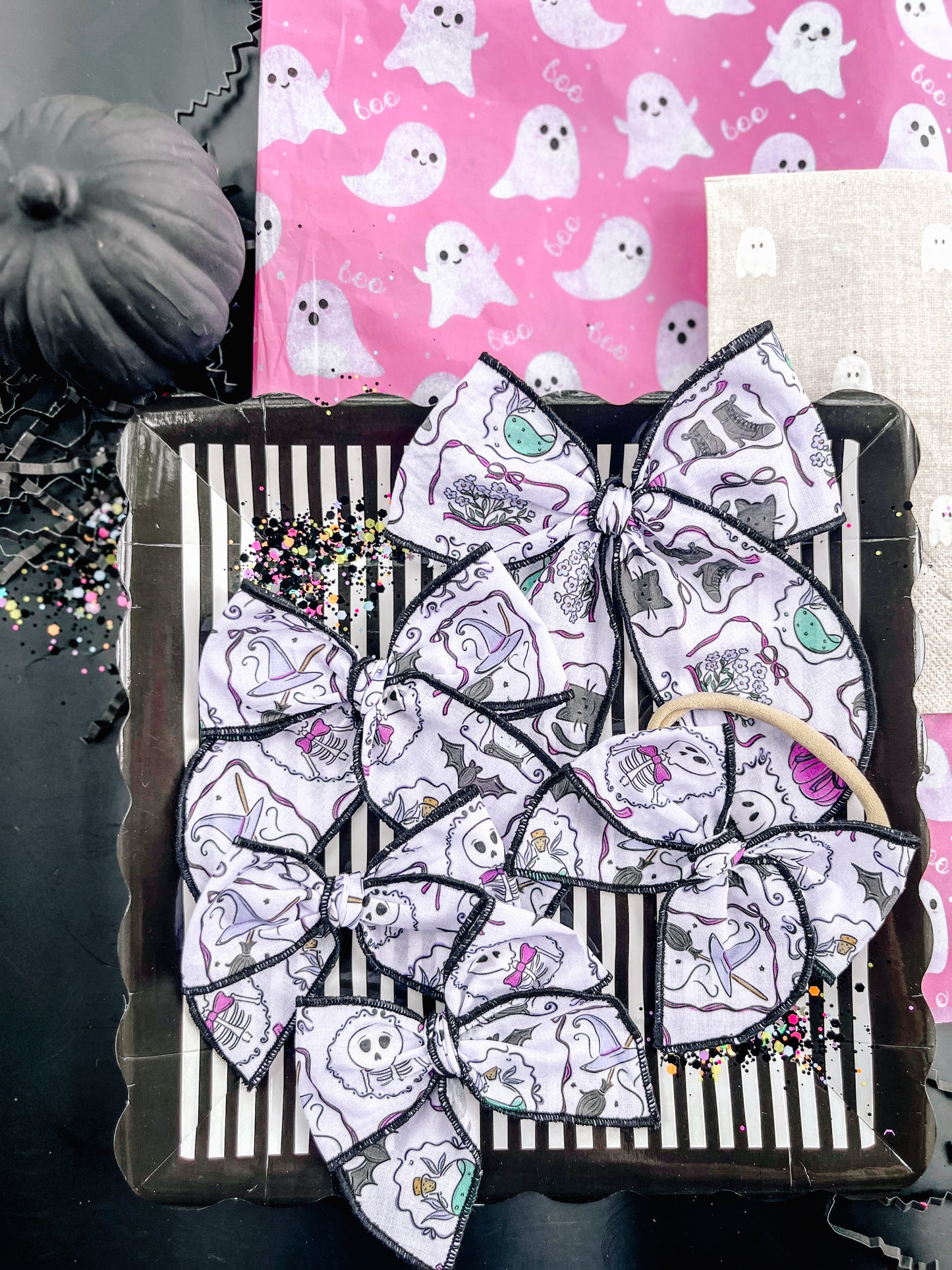 Ghostie Skully Frames Hair Bow
