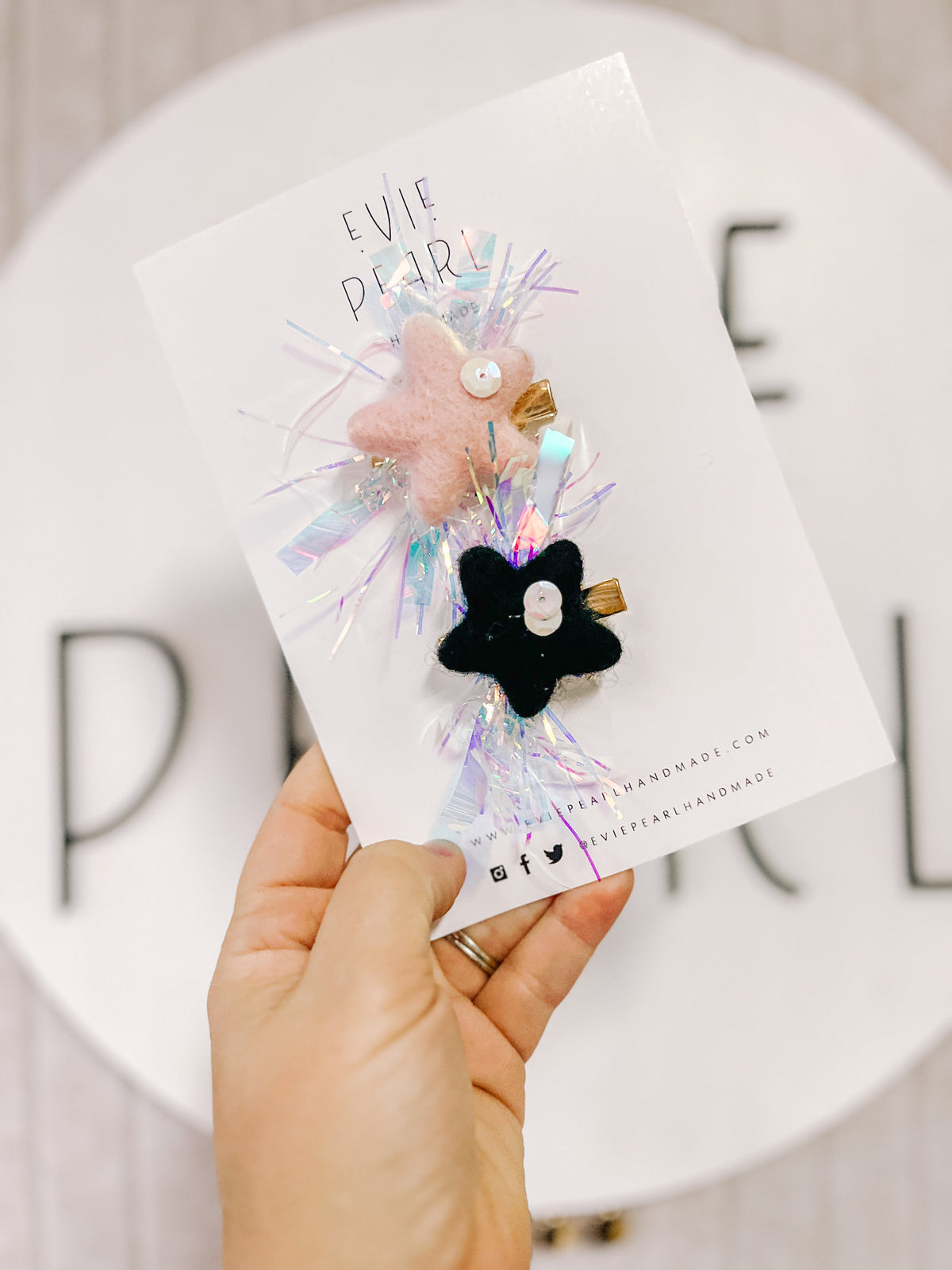 Light pink and black party stars