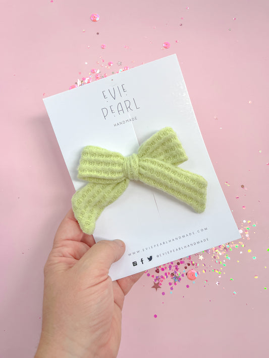 Medium Lime Knit Pinwheel