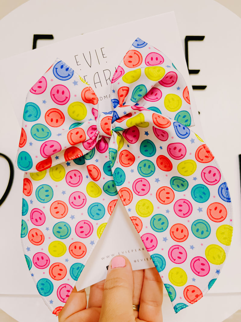 Neon Smiley Oversized Fable Bow