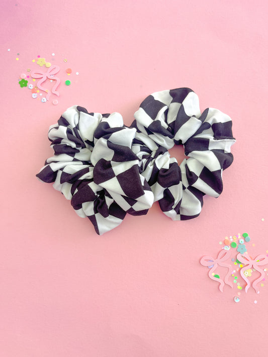 Black White Checkered Regular Scrunchy
