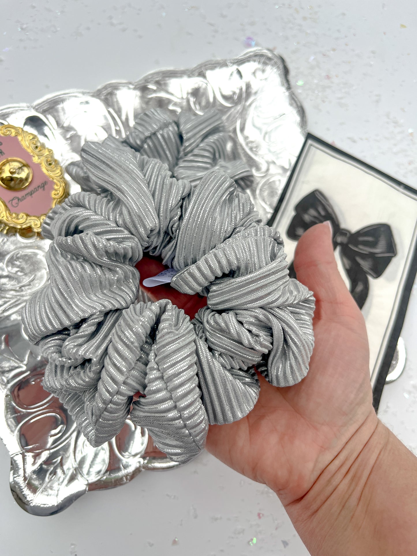 Silver Ribbed Oversized Scrunchy