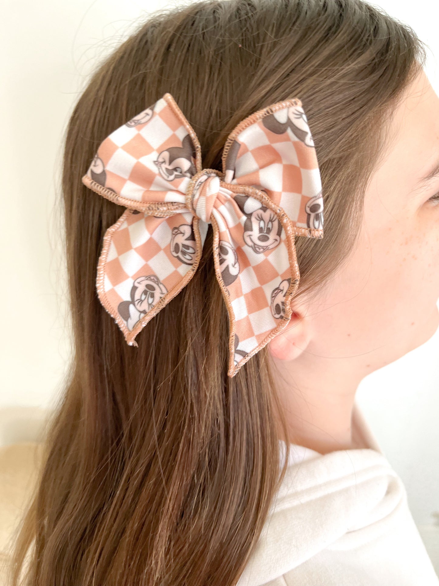 Tan Mouse Checkered Pigtail Bows