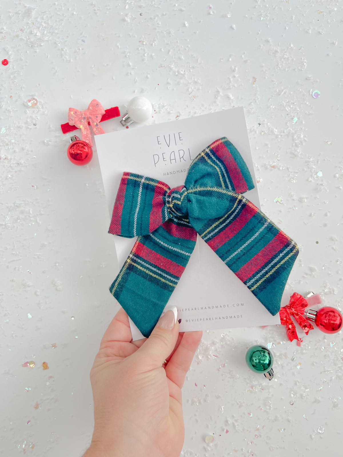 Green Christmas Plaid XL Pinwheel Hair Bow