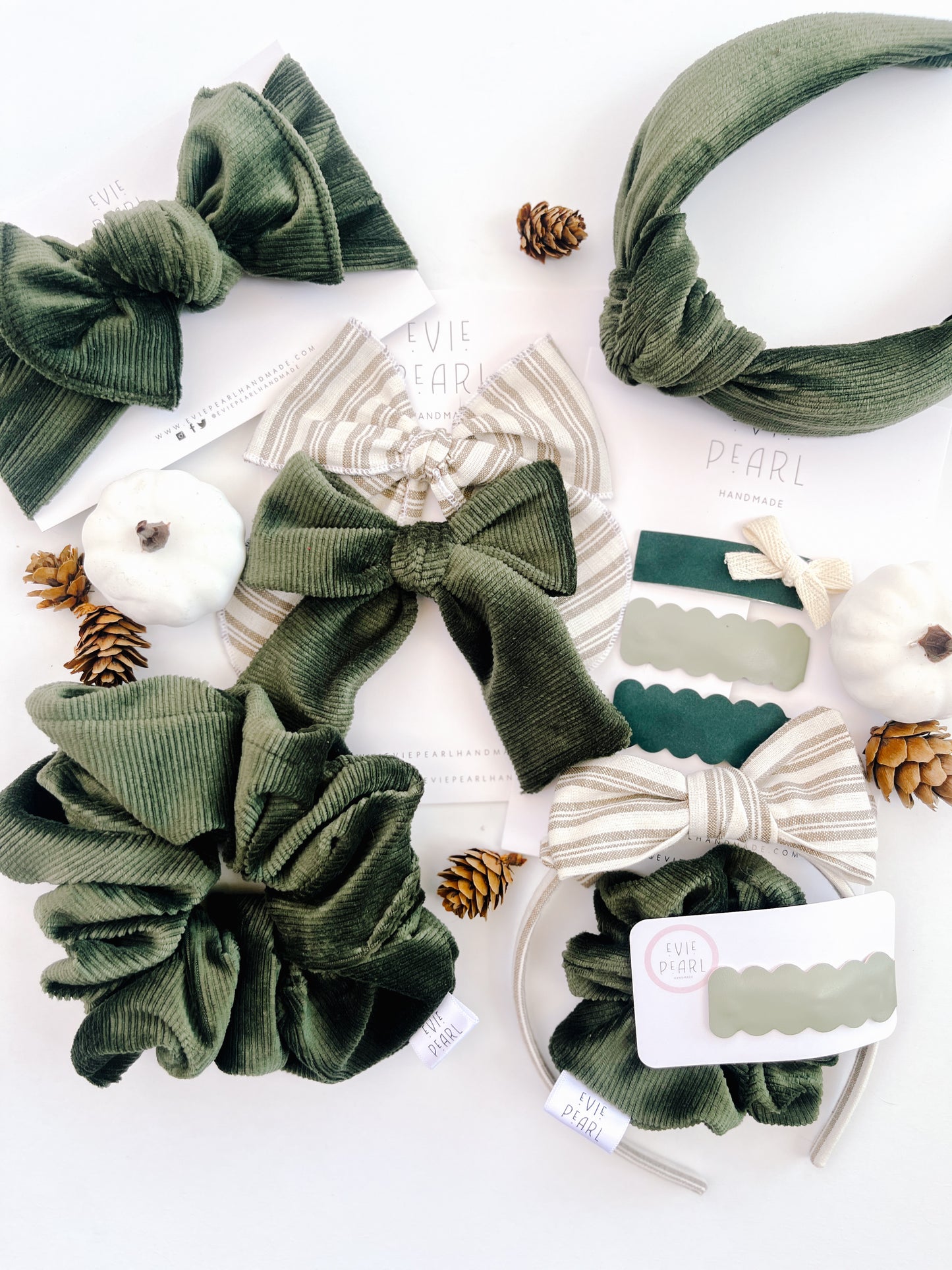 Rich Green Soft Ribbed Knotted Headband for girls and women